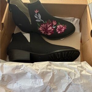 JBU Black Ankle Boots with Pink Floral Embroidery